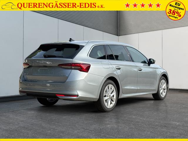 Skoda / Octavia Combi / Silber / / / ACC+AHK+eHK+KAM+PDC+LED+17ALU+SHZ