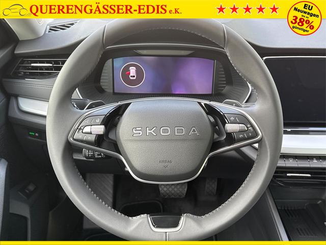 Skoda / Octavia Combi / Silber / / / ACC+AHK+eHK+KAM+PDC+LED+17ALU+SHZ