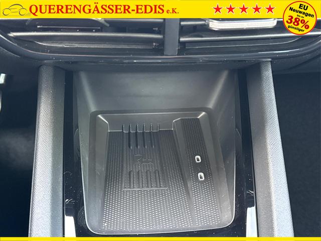 Skoda / Octavia Combi / Silber / / / ACC+AHK+eHK+KAM+PDC+LED+17ALU+SHZ