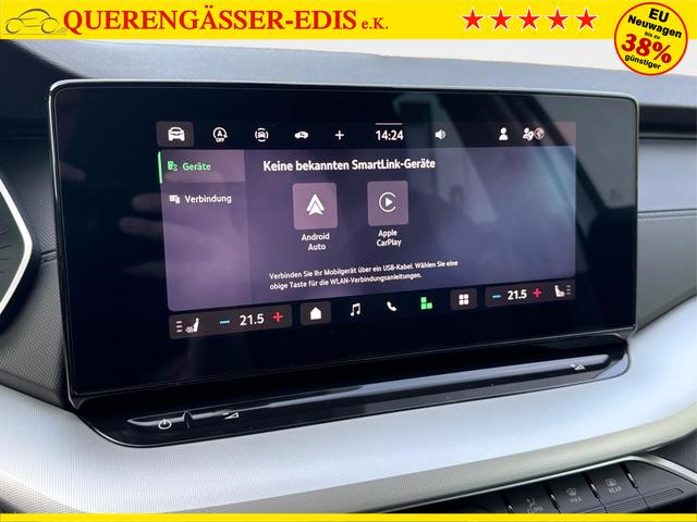 Skoda / Octavia Combi / Silber / / / ACC+AHK+eHK+KAM+PDC+LED+17ALU+SHZ