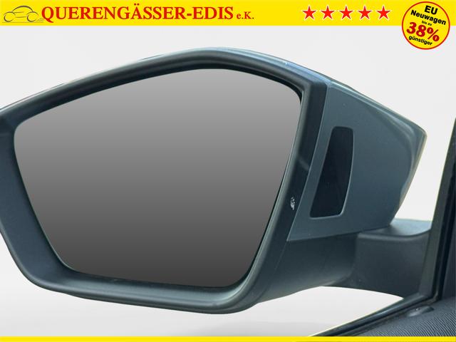 Skoda / Octavia Combi / Silber / / / ACC+AHK+eHK+KAM+PDC+LED+17ALU+SHZ