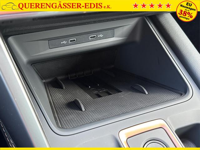 Cupra / Leon Sportstourer / Blau / / / ST 4x4 AHK+eHK+NAVI+ACC+SHZ+18 ALU+LED, Beispielbilder, ggf. teilweise mit Sonderausstattung