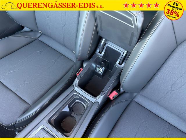 Cupra / Leon Sportstourer / Grau / / / ST AHK+NAVI+eHK+KAMERA+ACC+SHZ+18 ALU+LED, Beispielbilder, ggf. teilweise mit Sonderausstattung