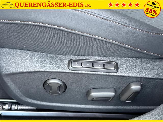 Cupra / Leon / Schwarz / / / NAVI+KAMERA+KESSY+MEMORY+SHZ+ACC+PDC+LED+19 ALU