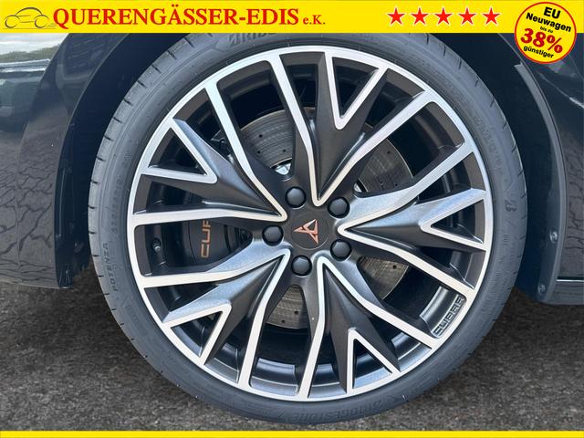Cupra / Leon / Schwarz / / / NAVI+KAMERA+KESSY+MEMORY+SHZ+ACC+PDC+LED+19 ALU