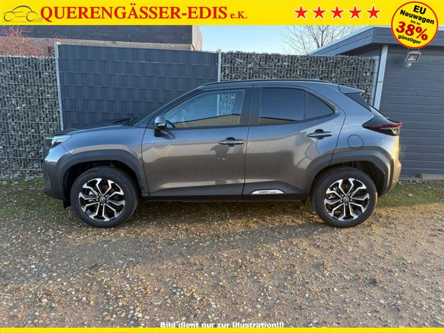 Toyota Yaris Cross 1.5 HEV Style Ash Grey Lager 