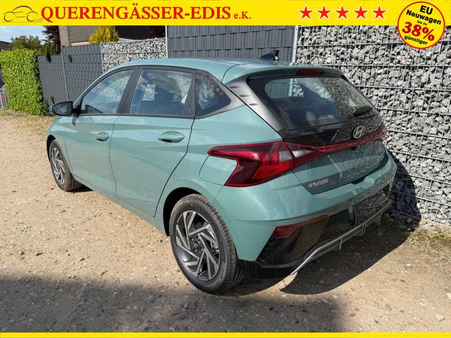 Hyundai i20 1.0 T DCT NAVI SHZ Alu16" PDC/CAM 