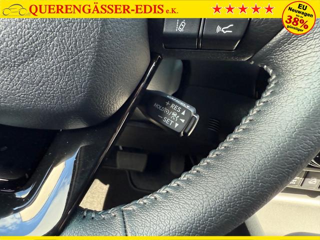 Toyota Hilux Double Cab 2.8 D4D 48V AT Invincible Lager 