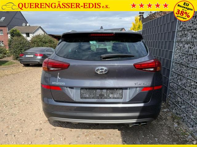 Hyundai TUCSON 1.6 T-GDI Navi SHZ AHK 18" Allwetter 