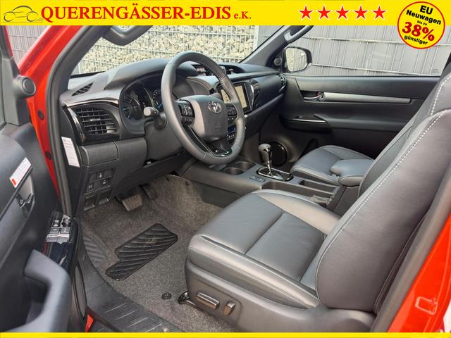 Toyota Hilux Extra Cab 2.8 D-4D AT 4WD Invincible Orange 