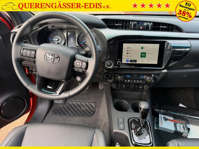 Toyota Hilux Extra Cab 2.8 D-4D AT 4WD Invincible Orange 