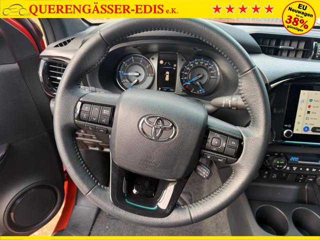 Toyota Hilux Extra Cab 2.8 D-4D AT 4WD Invincible Orange 