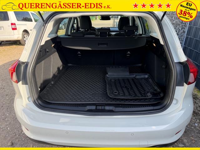 Ford Focus Turnier 1.0 EcoBoost 155 48V Titanium AHK Totwinkel 