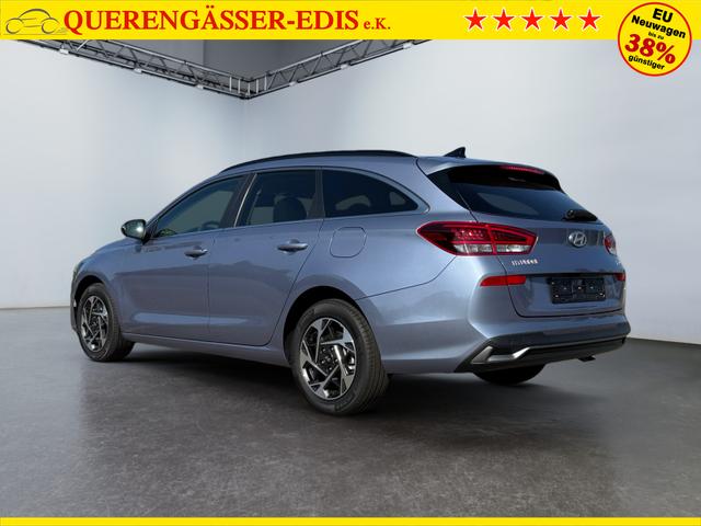 Hyundai i30 Kombi 1,5 T-GDI DCT MO25 LED 2ZoKli 2xPDC Kam Navi DiC 