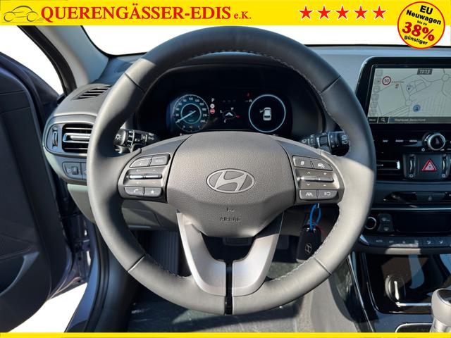 Hyundai i30 Kombi 1,5 T-GDI DCT MO25 LED 2ZoKli 2xPDC Kam Navi DiC 