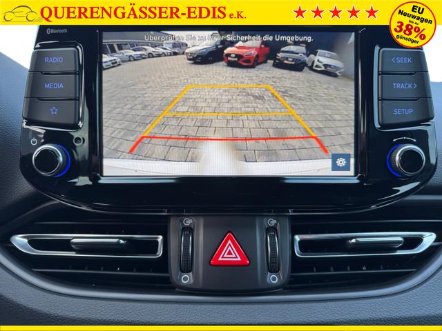 Hyundai i30 1,5 T-GDI Voll LED LHT PDC 2x Kam App RFK 