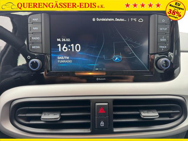 Hyundai i10 1,2 1ZKlim NAV 8Z SHZ Spha BT Kam PDC Alu 