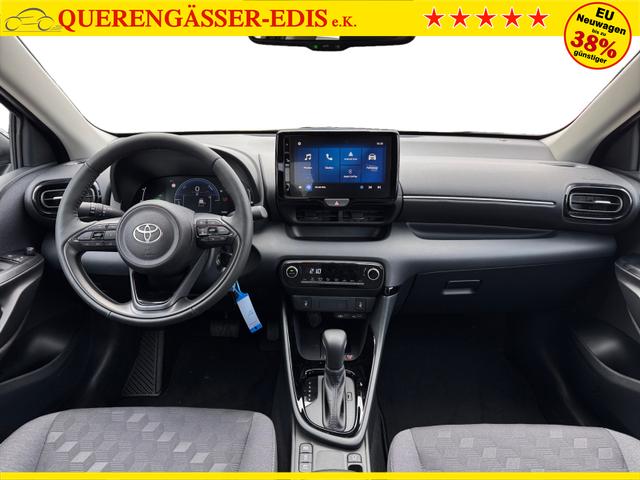 Toyota Yaris 1,5 CVT Hybrid Style ACC PDC Kam Spurh 
