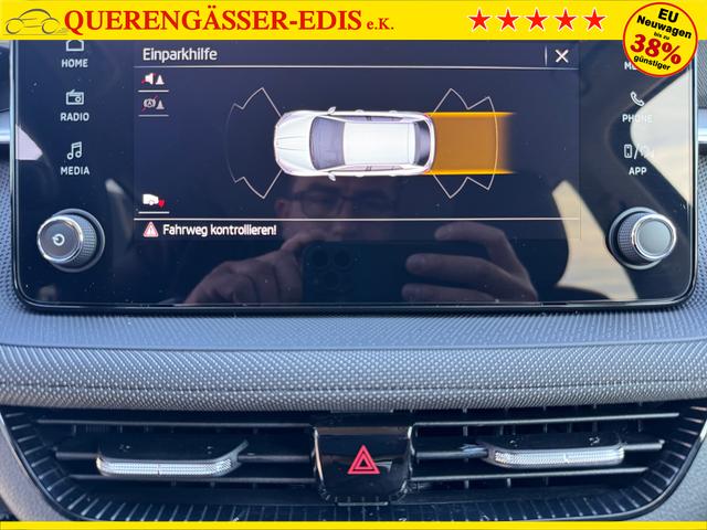 Skoda Fabia Drive Plus 1.0 TSI 2ZKlim Kam ACC 2xPDC LED SmLi SHZ Spha 