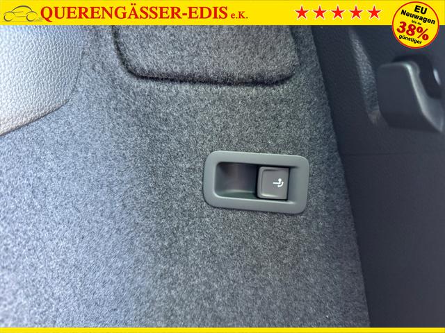 Skoda Karoq 2,0 TSI 4x4 DSG Sportline 2ZKli AHK ACC SHT PDC Kam 5JG 