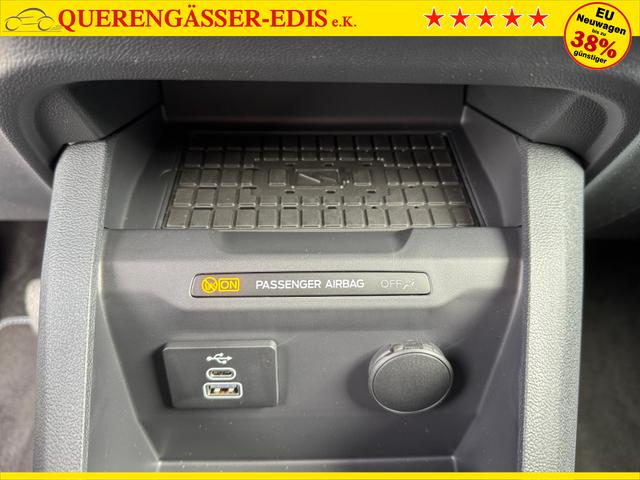 Ford Tourneo Courier Active 1,0 AT MJ24 Navi SHZ SpAs 5JG PDC Kam 