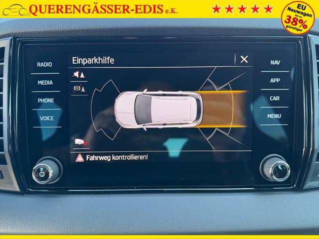 Skoda Karoq 1,5 TSI DSG Sportline 2ZKli ACC Cant 4xSHZ PDC Kam 5JG 
