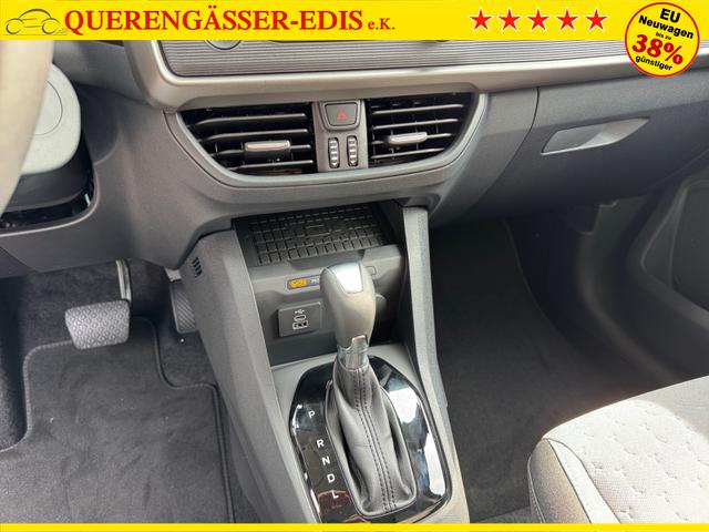 Ford Tourneo Courier 1,0 Titanium AT SpAs 5JG PDC WiPa Apple Klima 
