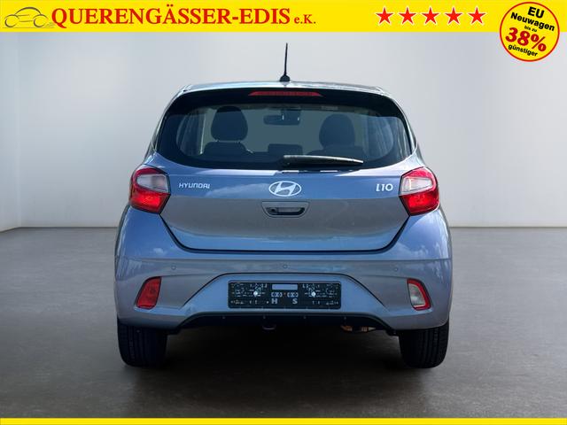 Hyundai i10 1,2 AT MJ25 Klima NAV 8Z, Spha BT PDC 