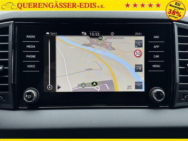 Neue Skoda Karoq Sportline top Austastung 