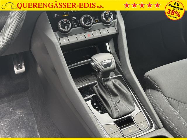 Neue Skoda Karoq Sportline top Austastung 