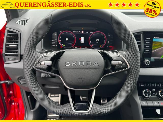 Neue Skoda Karoq Sportline top Austastung 