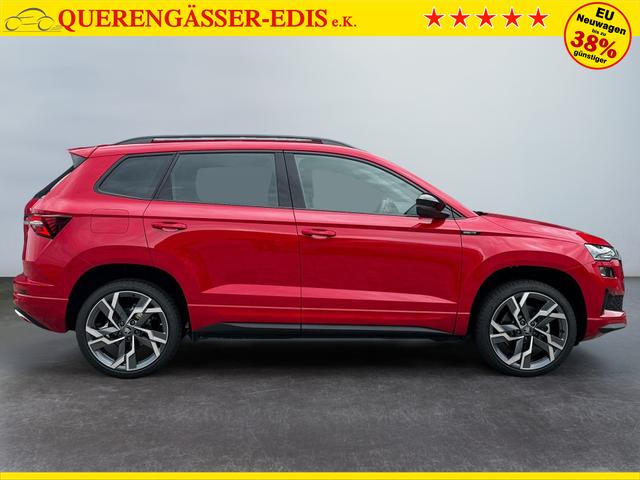 Neue Skoda Karoq Sportline top Austastung 