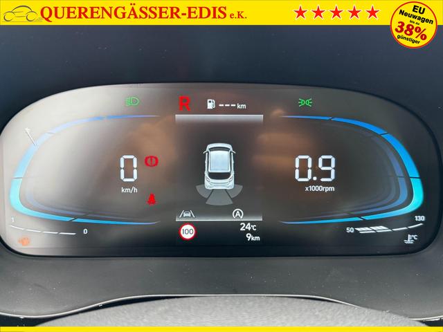 Neue Huyndai i10 Automatik grün