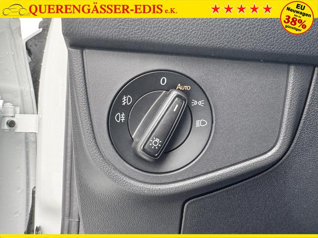 Volkswagen Taigo 1,5 TSI DSG R-Line IQ Matrix ACC 2Zokl PDC Kam 18Z 