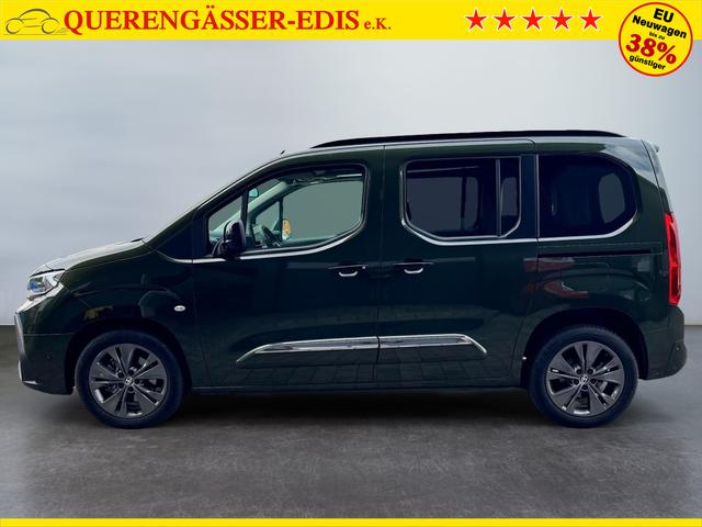 Toyota Proase Citty Lounge VIP Pano aussen bilder