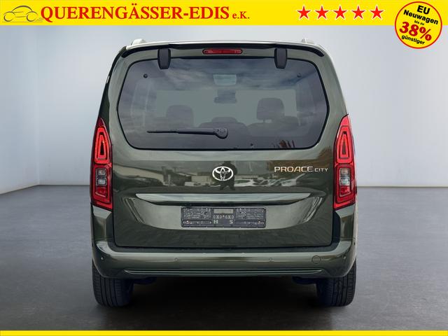 Toyota Proase Citty Lounge VIP Pano aussen bilder
