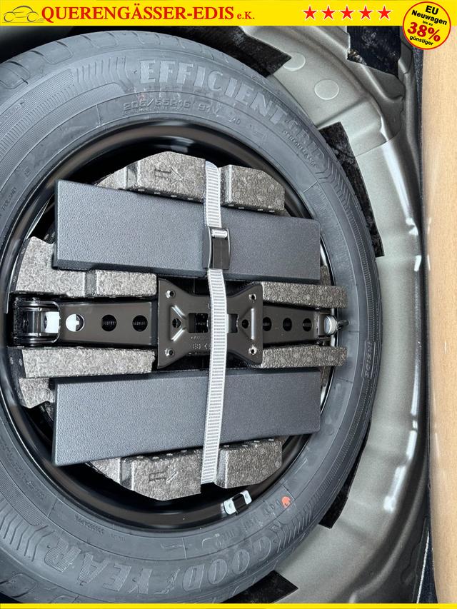 Reimport Skoda Kamiq günstig kaufen Kofferraum und Notrad bilder 