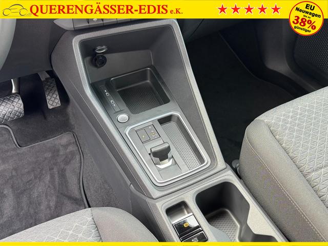  Ford Grand Tourneo Titanium