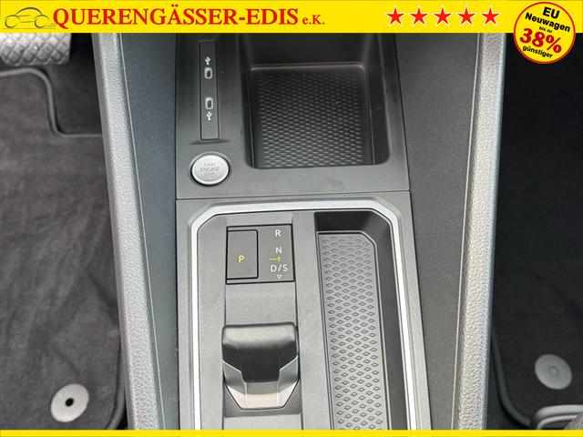  Ford Grand Tourneo Titanium