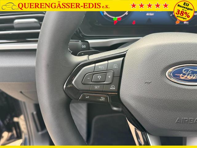  Ford Grand Tourneo Titanium