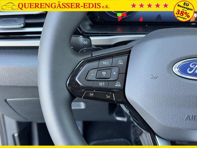 Ford Grand Tourneo Titanium