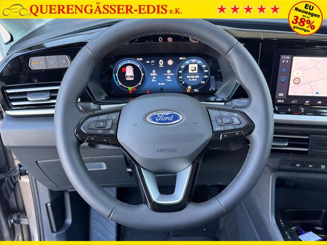 Ford Grand Tourneo Titanium