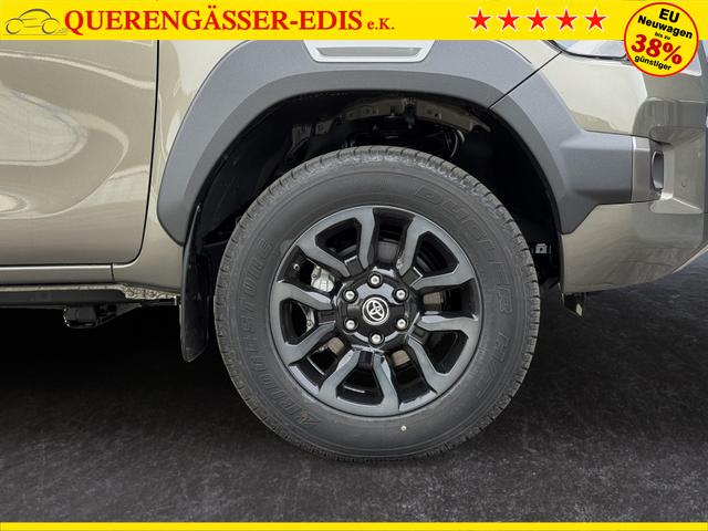 Reimport Toyota Hilux INVINCIBLE Double Cab 2.8 D-4D 4x4 kaufen
