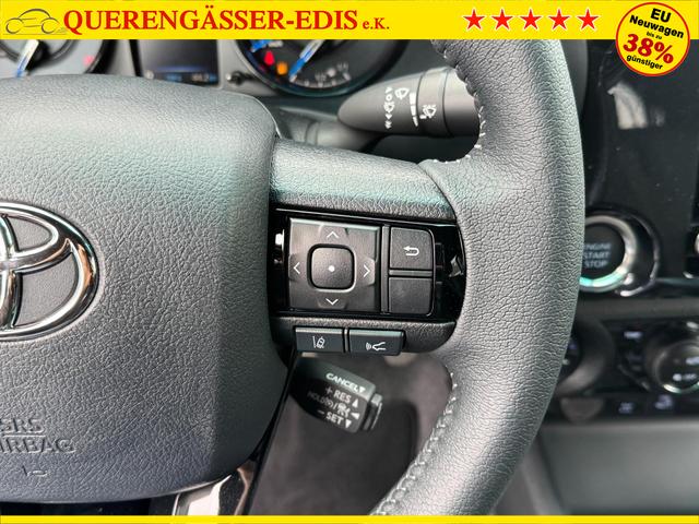 Reimport Toyota Hilux INVINCIBLE Double Cab 2.8 D-4D 4x4 kaufen
