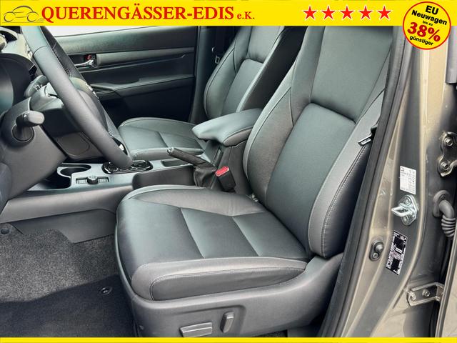 Reimport Toyota Hilux INVINCIBLE Double Cab 2.8 D-4D 4x4 kaufen