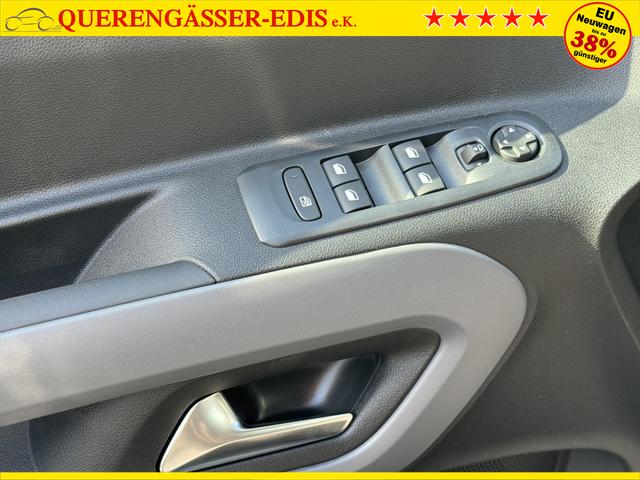 Toyota Proace City Verso 1,5 D-4D Family Automatik L2 7 Sitzer 2ZoKlima Einparkhilfe Apple Kamera 17 Zoll AluTempomat DAB 10 Display 
