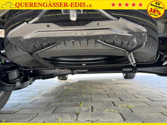 Toyota Proace City Verso 1,5 D-4D Family Automatik L2 7 Sitzer 2ZoKlima Einparkhilfe Apple Kamera 17 Zoll AluTempomat DAB 10 Display 