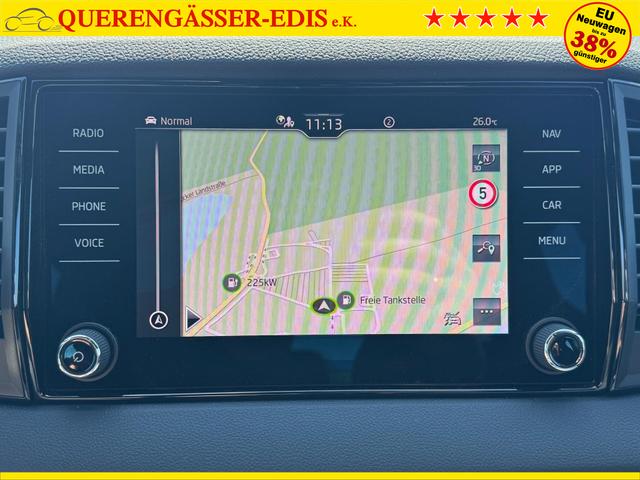 Skoda Karoq Sportline 1,5 TSI DSG 2ZKlima 4x Sitzheizung beheizte Frontscheibe Canton Totewinkel 5J Garantie 