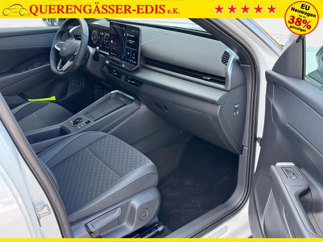 EU-Neuwagen Volkswagen T-Roc 1,5 eTSI DSG R-Line kaifen