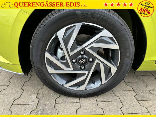 Hyundai i20 Comfort 1.2i 79PS, LUCID-LIME-Metallic, 5 Jahre Garantie, NAVIGATION 10,25", Klima, Parksensoren hinten, Rückfahrkamera, Alarm, Lederlenkrad, Tempomat, Armlehne vorne, Reserverad, 4x elektr. Fensterheber, Fernlicht-Assistent 